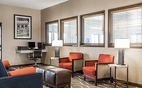 Quality Inn & Suites Bethany